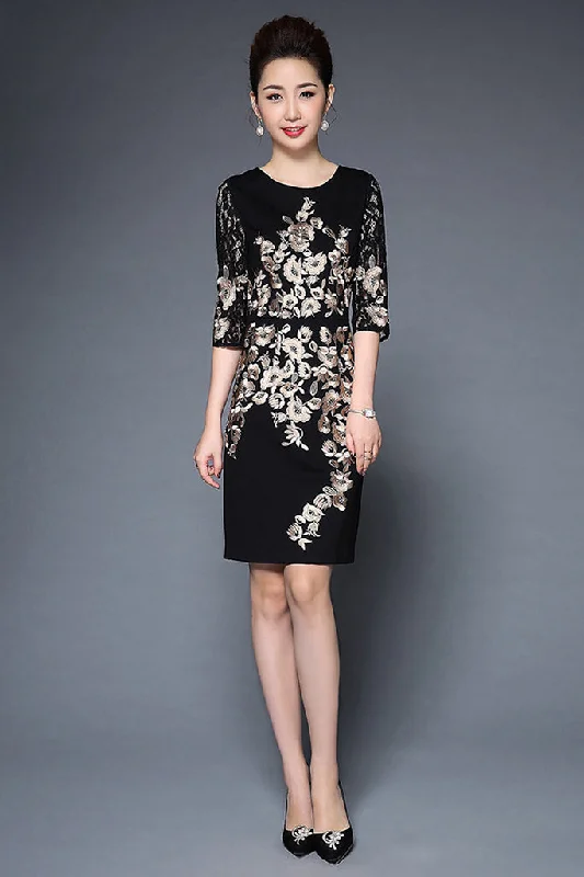 HALF SLEEVE EMBROIDERY MIDI DRESS